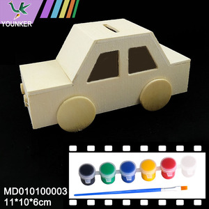 Wooden Small Car Shaped Piggy Bank Crafting DIY Painting Kids Craft Kits Home Decor Perfect Gift.